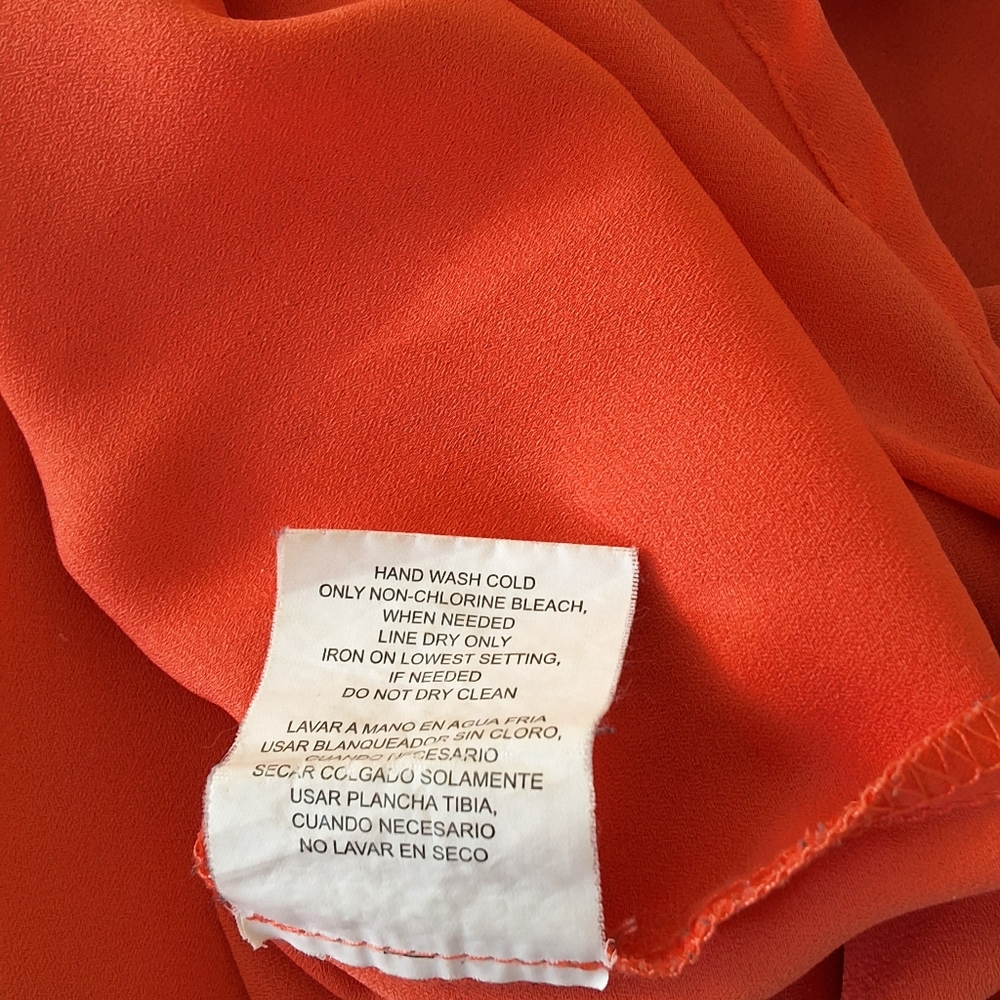 Hollywould, Medium, Woman's Hi/Lo, V Neck Lace Top, Light Peach - Picture 8 of 9